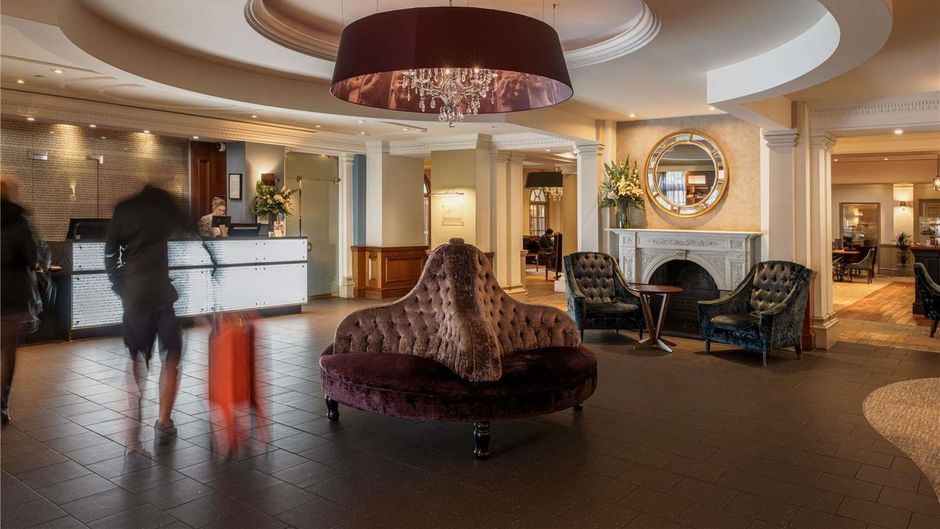 Mercure Southgate Hotel Exeter Exterior