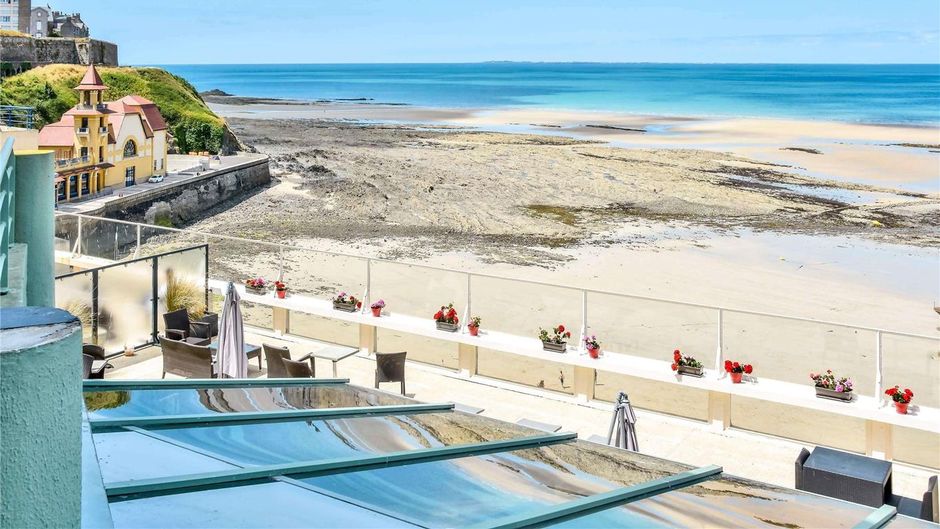Mercure Granville Le Grand Large Exterior