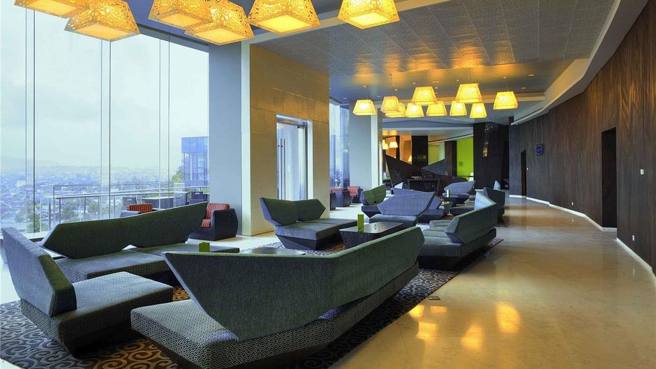 Novotel Lampung Hotel Restaurant