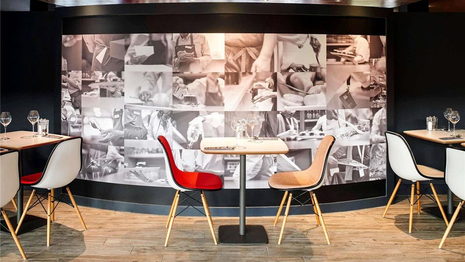 The Ibis Swansea Bay Hotel Restaurant