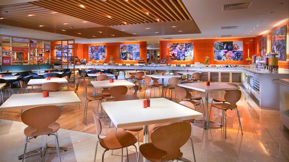 Ibis Singapore on Bencoolen Restaurant