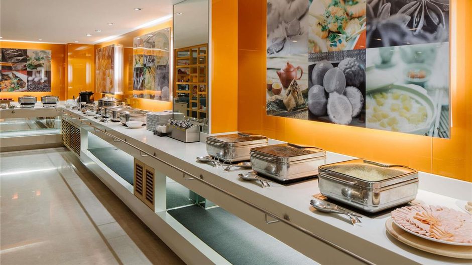 Ibis Singapore on Bencoolen Restaurant