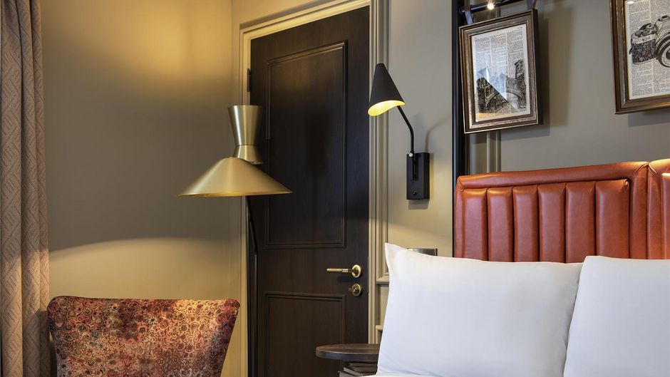 Mercure Eastgate Townhouse Room