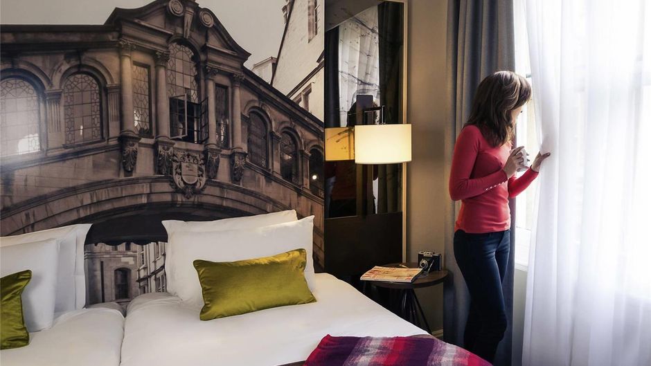 Mercure Eastgate Townhouse Room