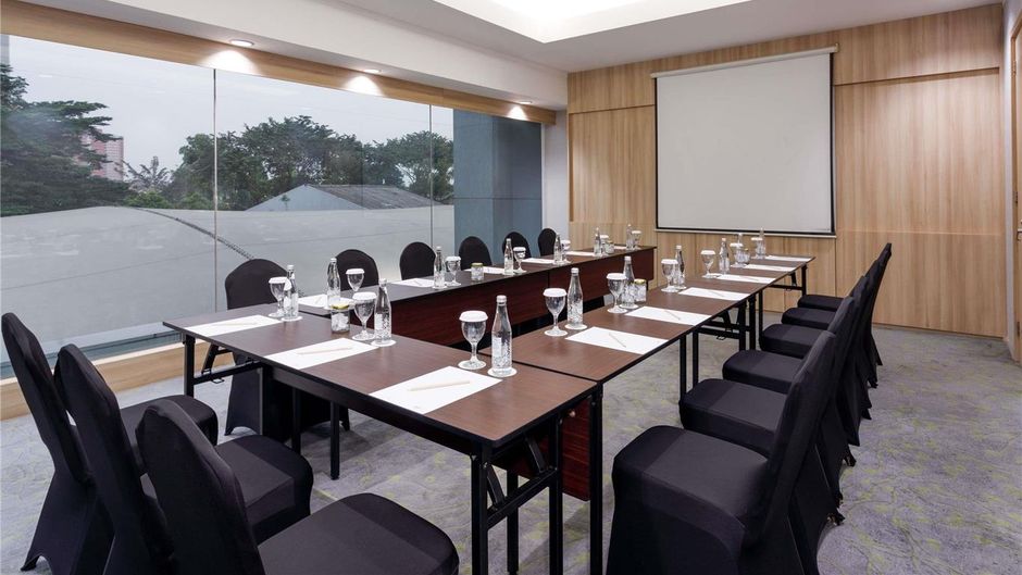 Mercure Jakarta Simatupang Meeting