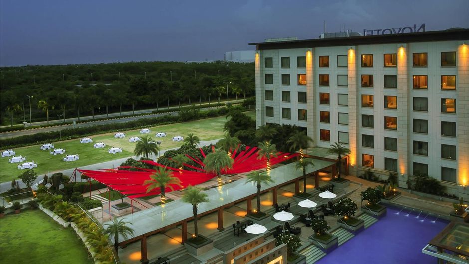 Novotel Hyderabad Airport Pool