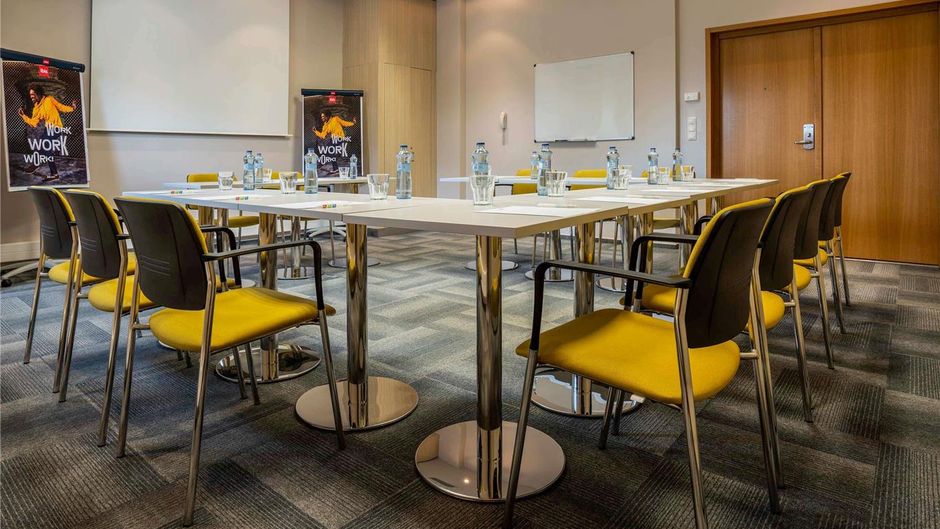 Hotel Ibis Plzen Meeting