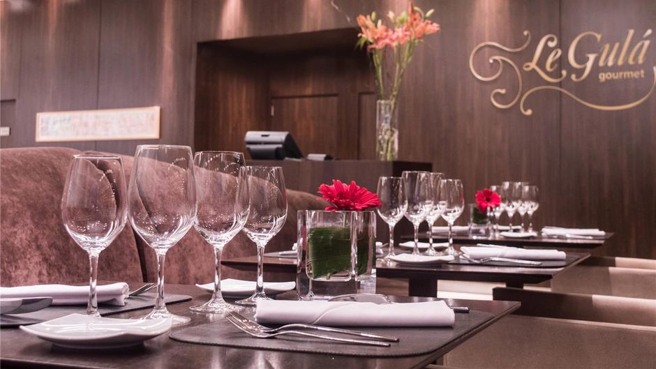 Pullman Rosario City Center Restaurant