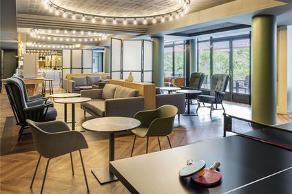 Adagio Porte de Versailles Hotel
