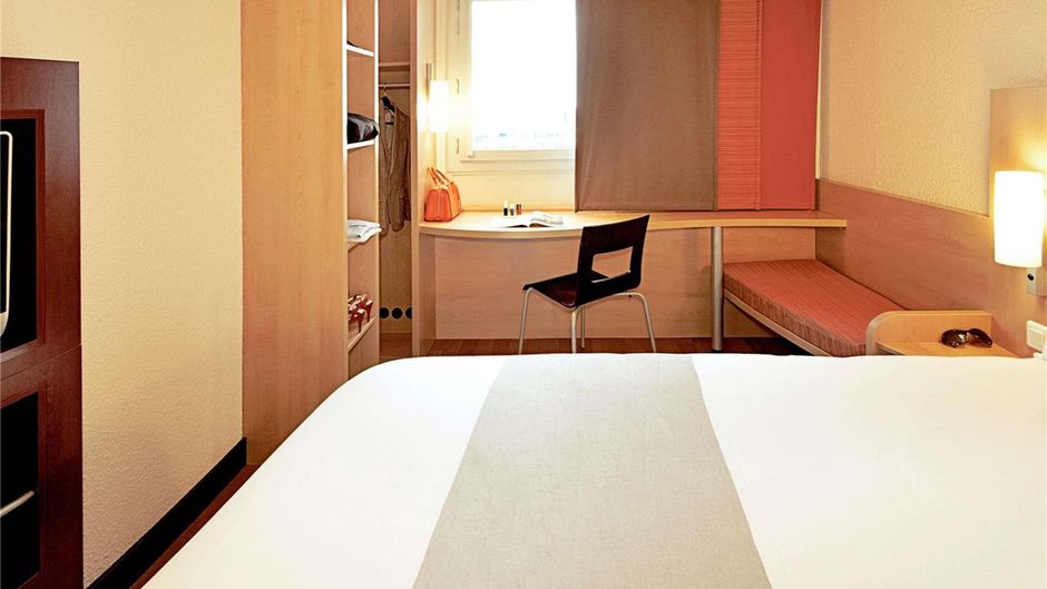 Ibis Tanger City Center Room