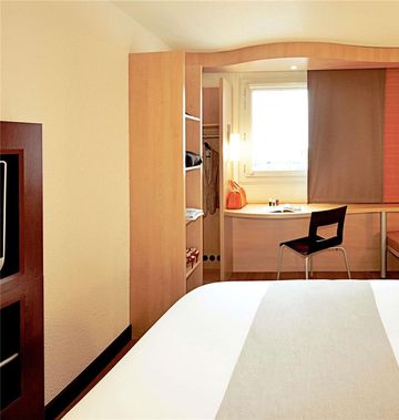 Ibis Oviedo