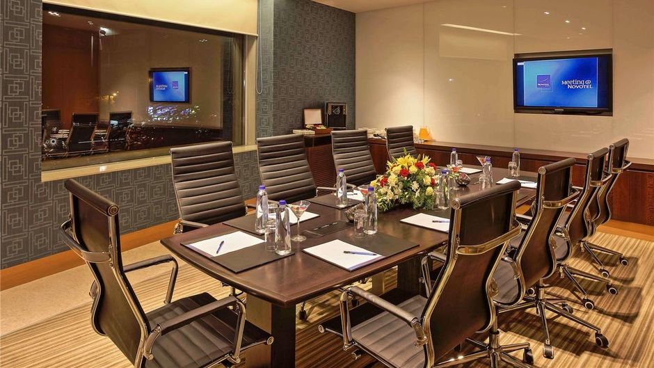 Novotel Pune Nagar Road Meeting