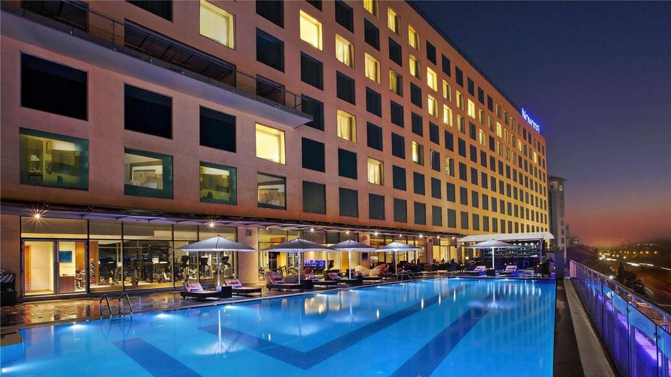 Novotel Pune Nagar Road Exterior