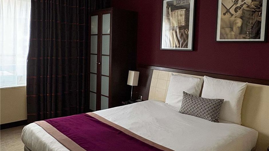 Mercure Angers Centre Foch Room