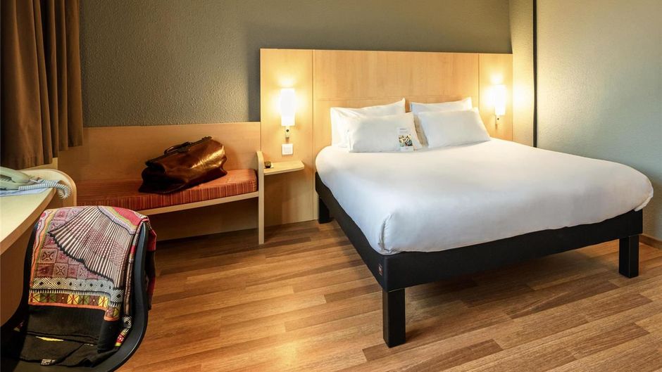 Hotel Ibis Quimperle Room