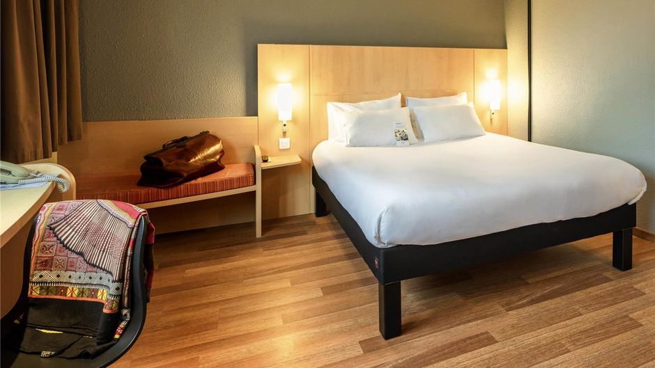 Hotel Ibis Quimperle Room