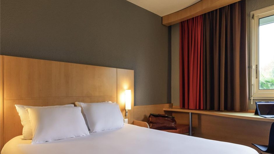 Hotel Ibis Quimperle Room