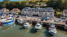 Hotel Ibis Bayeux Port En Bessin