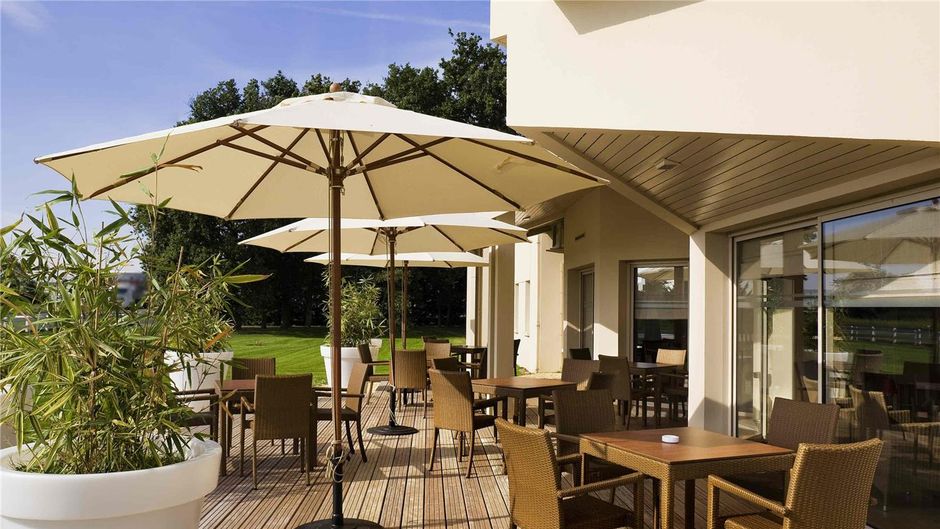 Ibis Styles Cholet Exterior