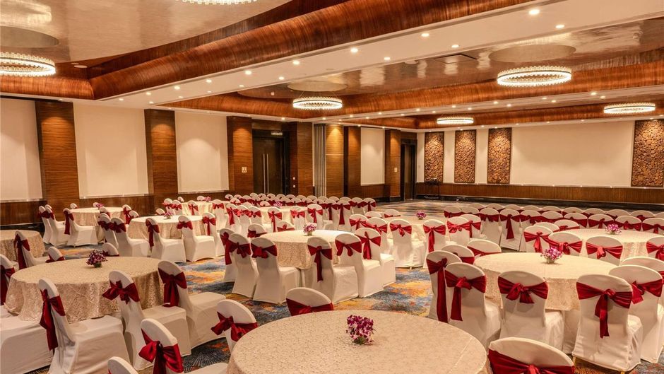 Novotel Mumbai Juhu Beach Meeting
