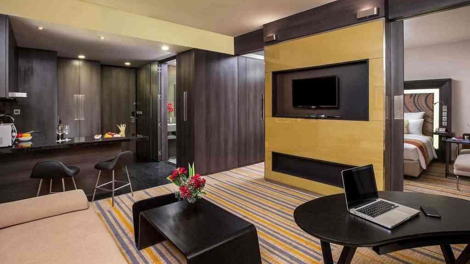 Novotel Kolkata Hotel & Residences Room