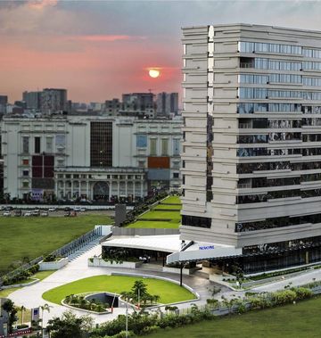 Novotel Kolkata Hotel & Residences