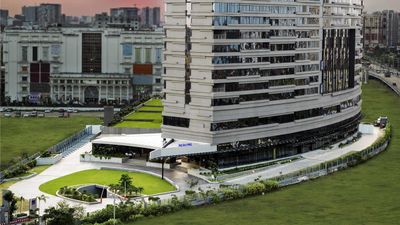 Novotel Kolkata Hotel & Residences