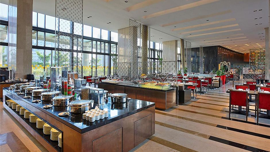 Novotel Kolkata Hotel & Residences Restaurant