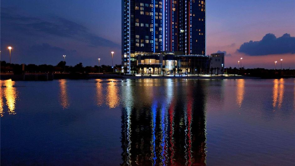 Ibis Abu Dhabi Gate Exterior