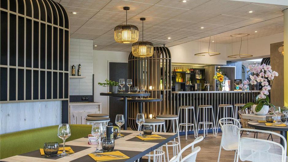 Ibis Styles Pertuis Restaurant