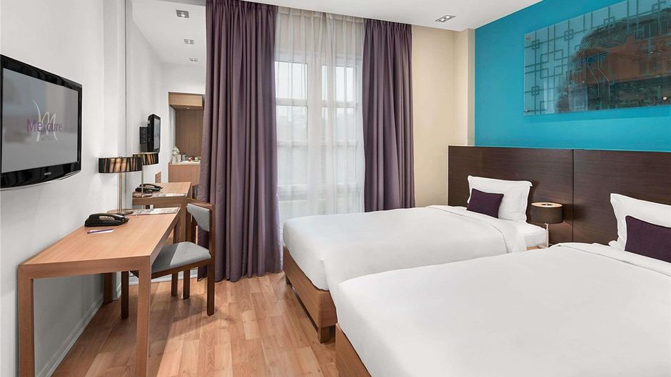 Mercure Hanoi La Gare Room