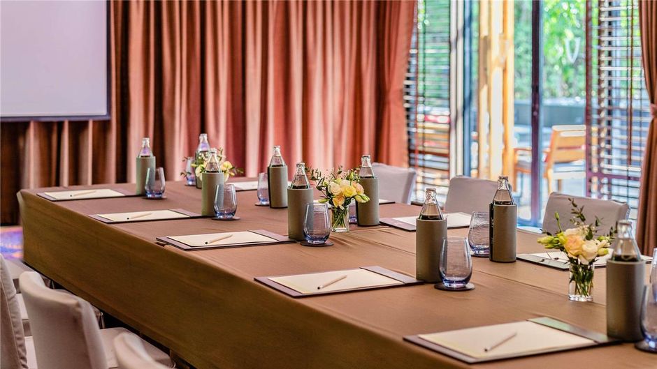 V Villas Hua Hin Meeting