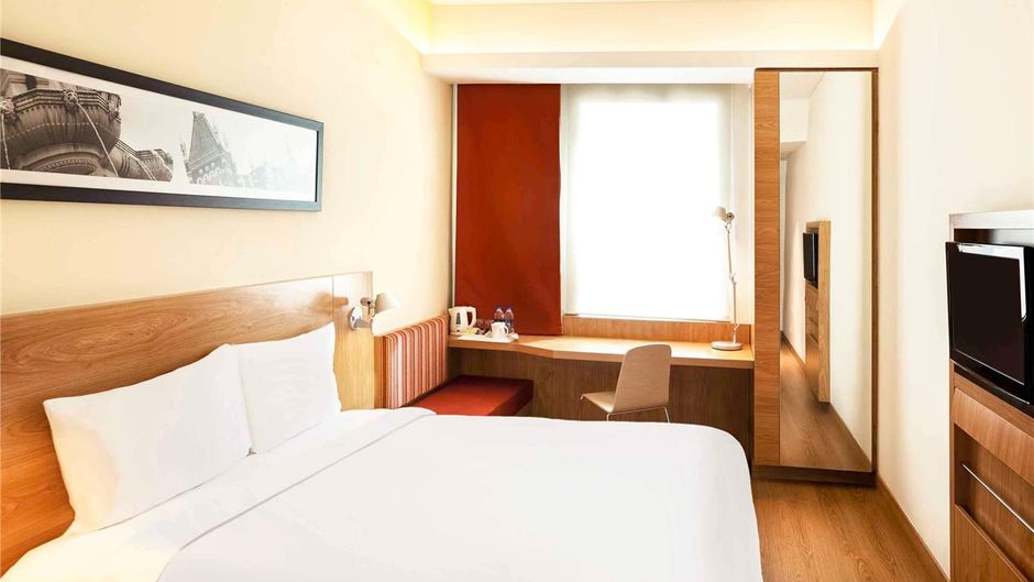 Ibis Navi Mumbai Room