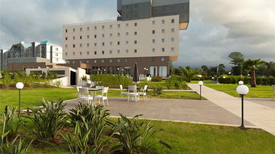 Ibis Malabo Hotel Exterior