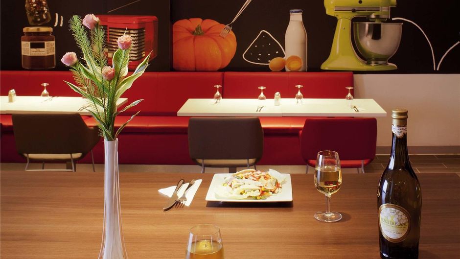 Ibis Bata Restaurant