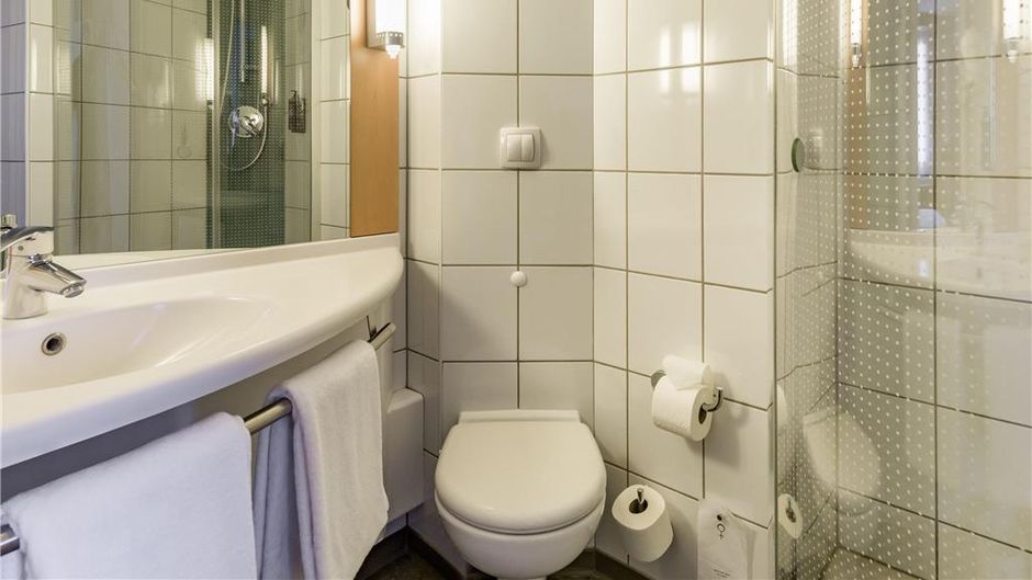 Ibis Warszawa Reduta Hotel Room