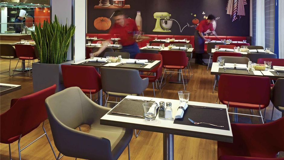 Ibis Warszawa Reduta Hotel Restaurant