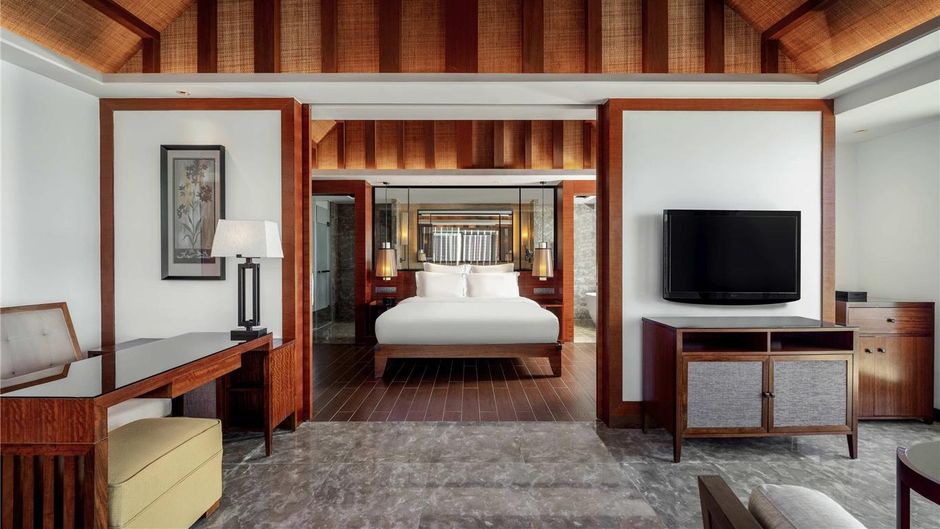 Pullman Sanya Bay Resort & Spa Suite