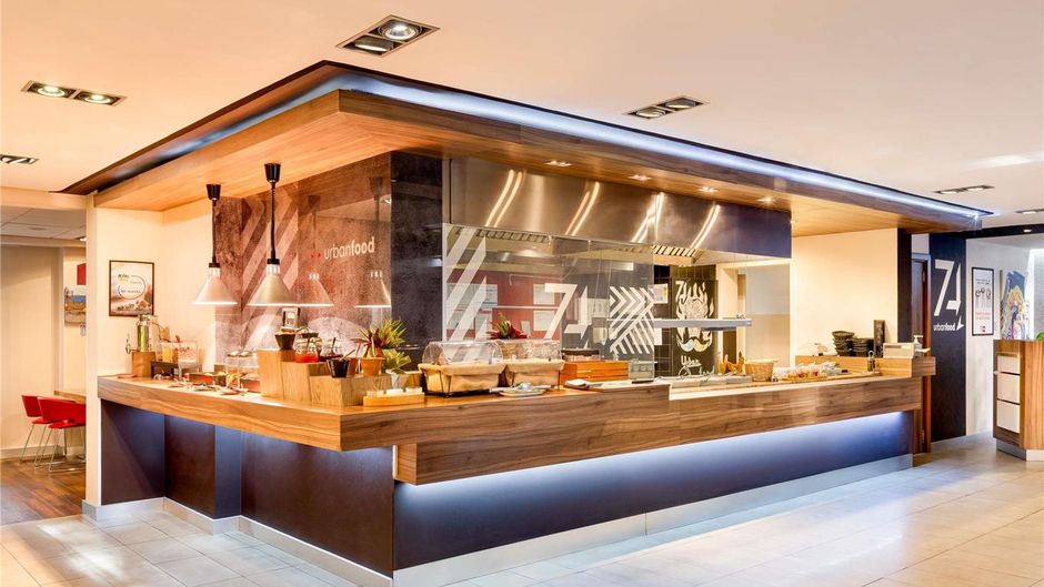 Ibis Kyiv City Center Restaurant