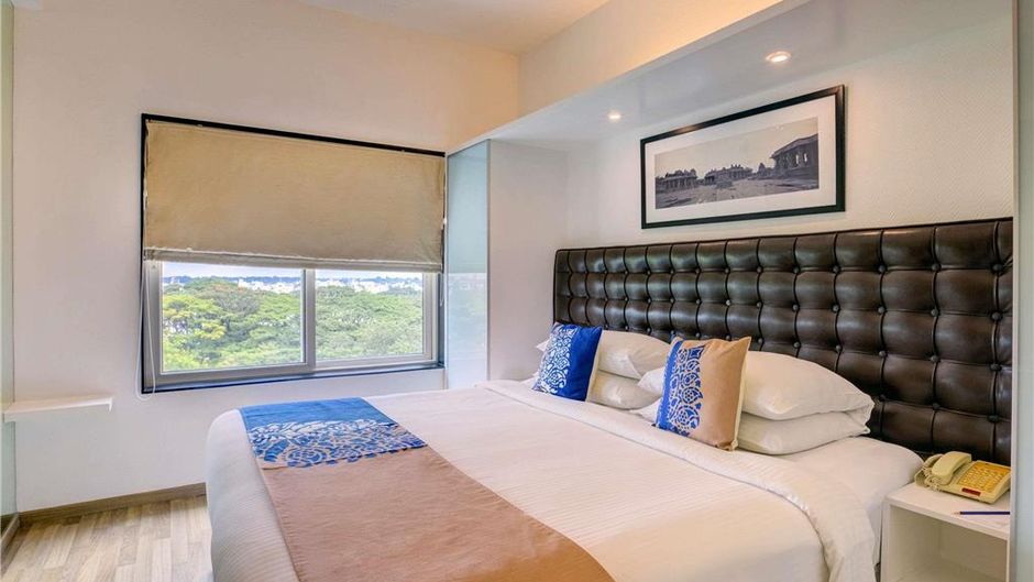 Grand Mercure Bangalore Room