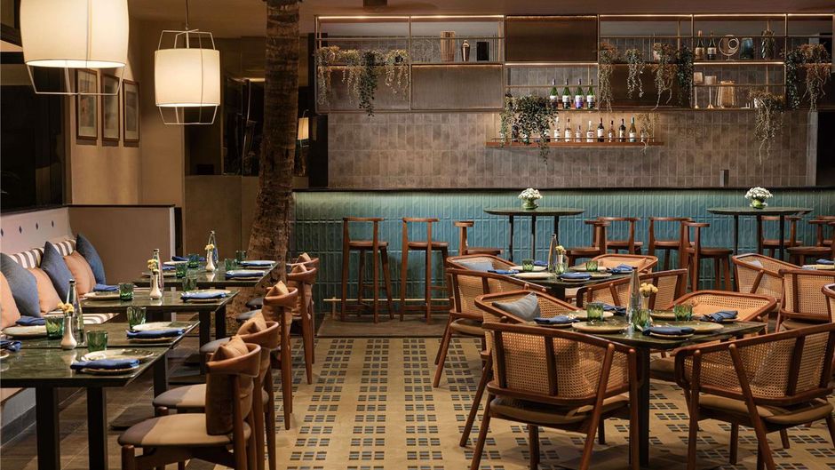 Grand Mercure Bangalore Restaurant