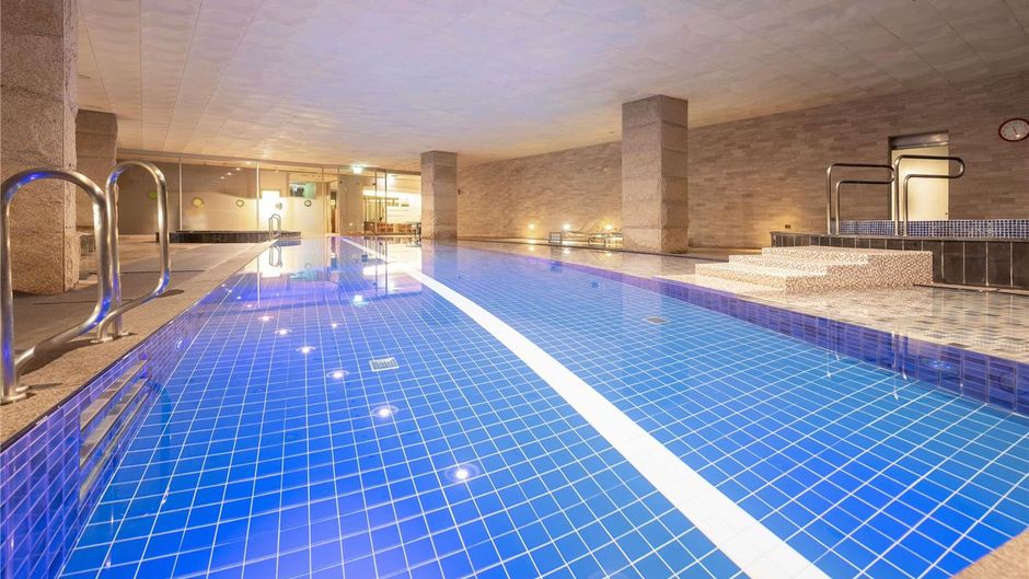 Grand Mercure Ambassador Changwon City Pool