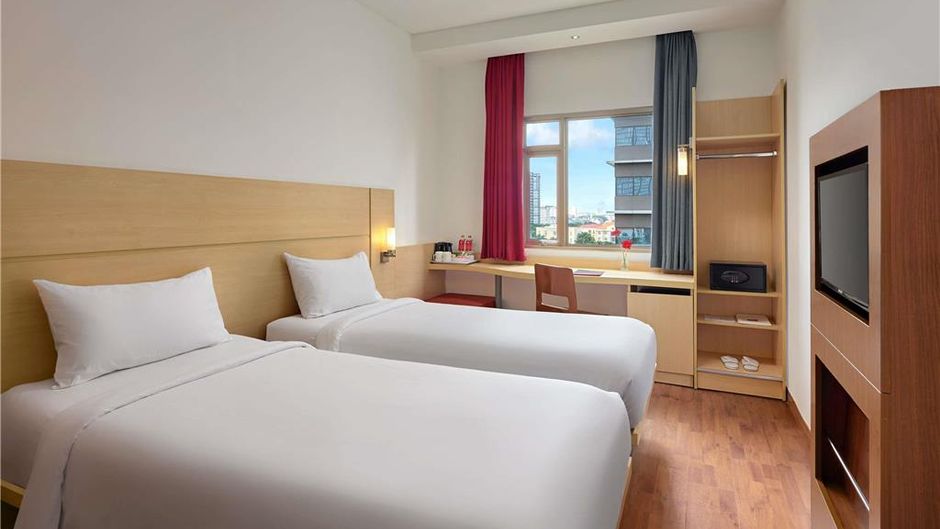 Ibis Saigon South Room
