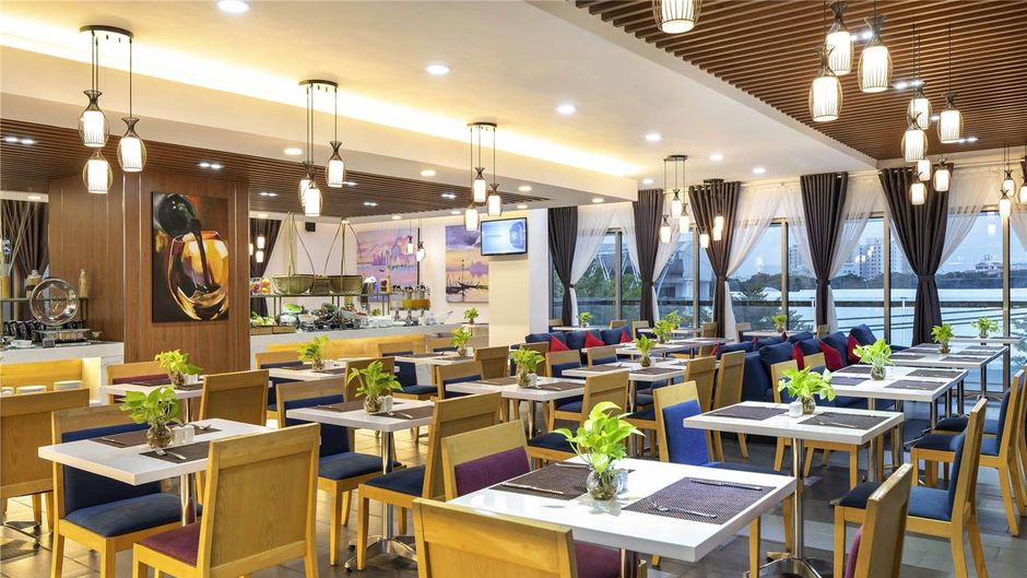 Ibis Saigon South Restaurant