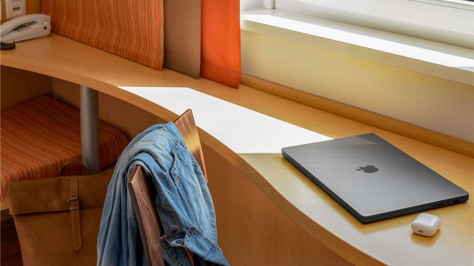 Ibis Stuttgart Airport Messe Room