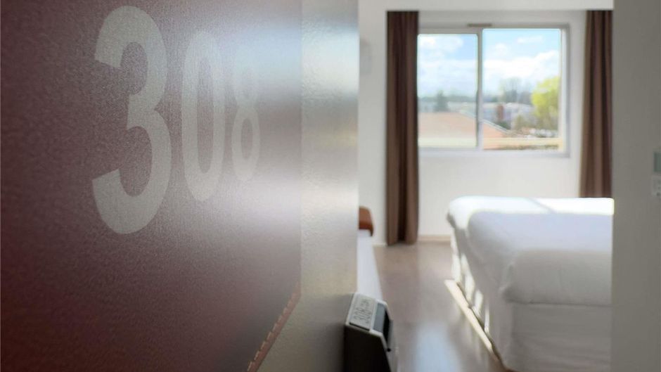 Ibis Styles Bordeaux St Medard Room