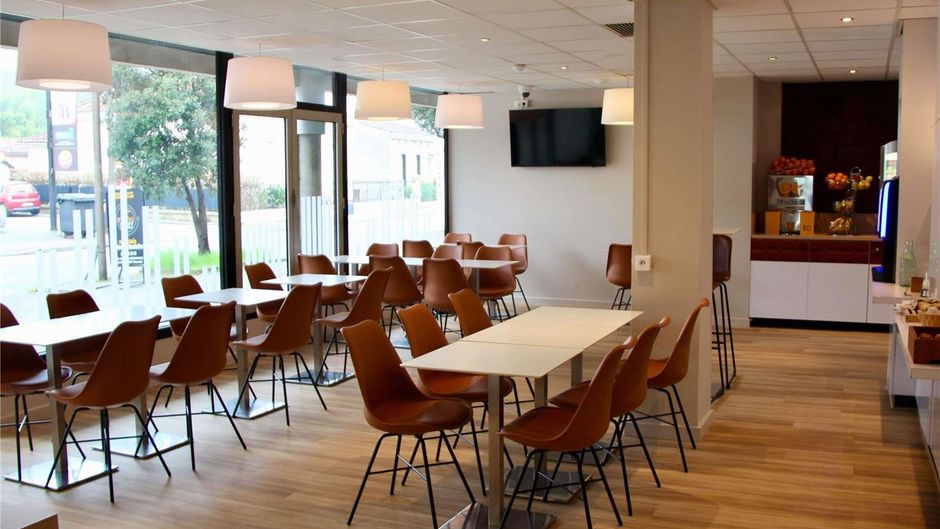Ibis Styles Bordeaux St Medard Restaurant
