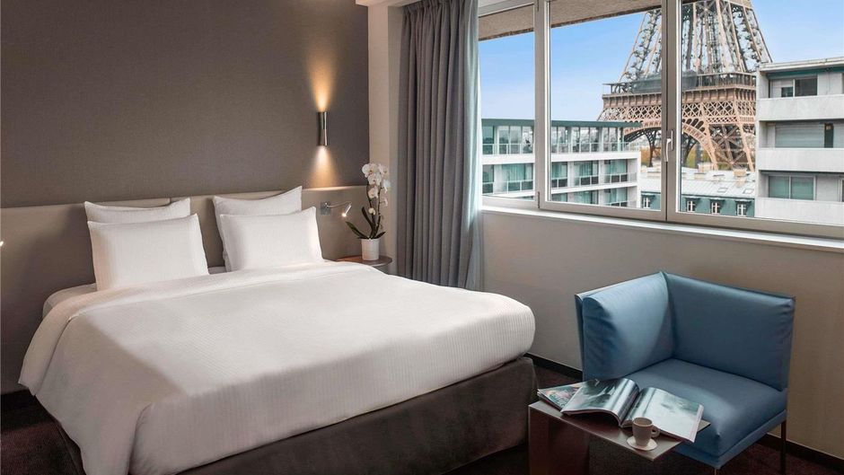Pullman Paris Tour Eiffel Room