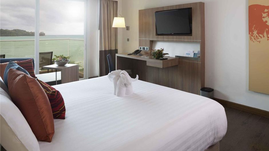 Novotel Phuket Kamala Beach Hotel Room