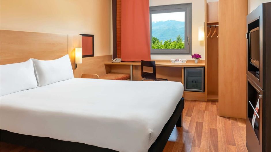 Ibis Bursa Room